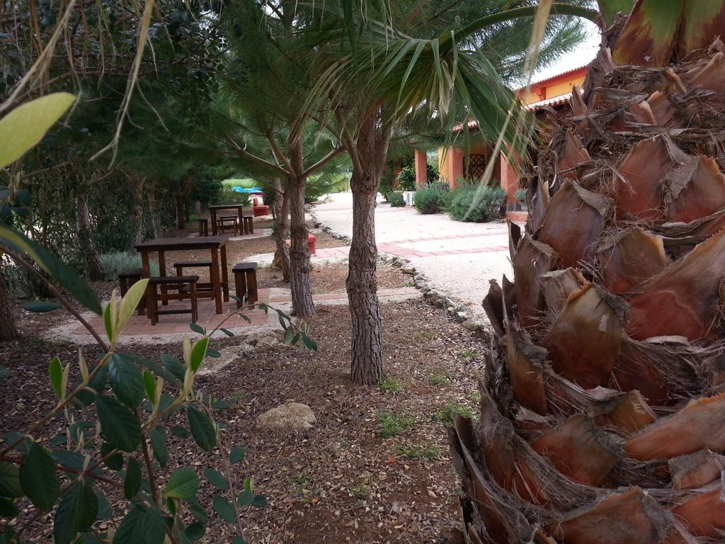 Agriturismo La Barca In Secca Olmedo Eksteriør bilde